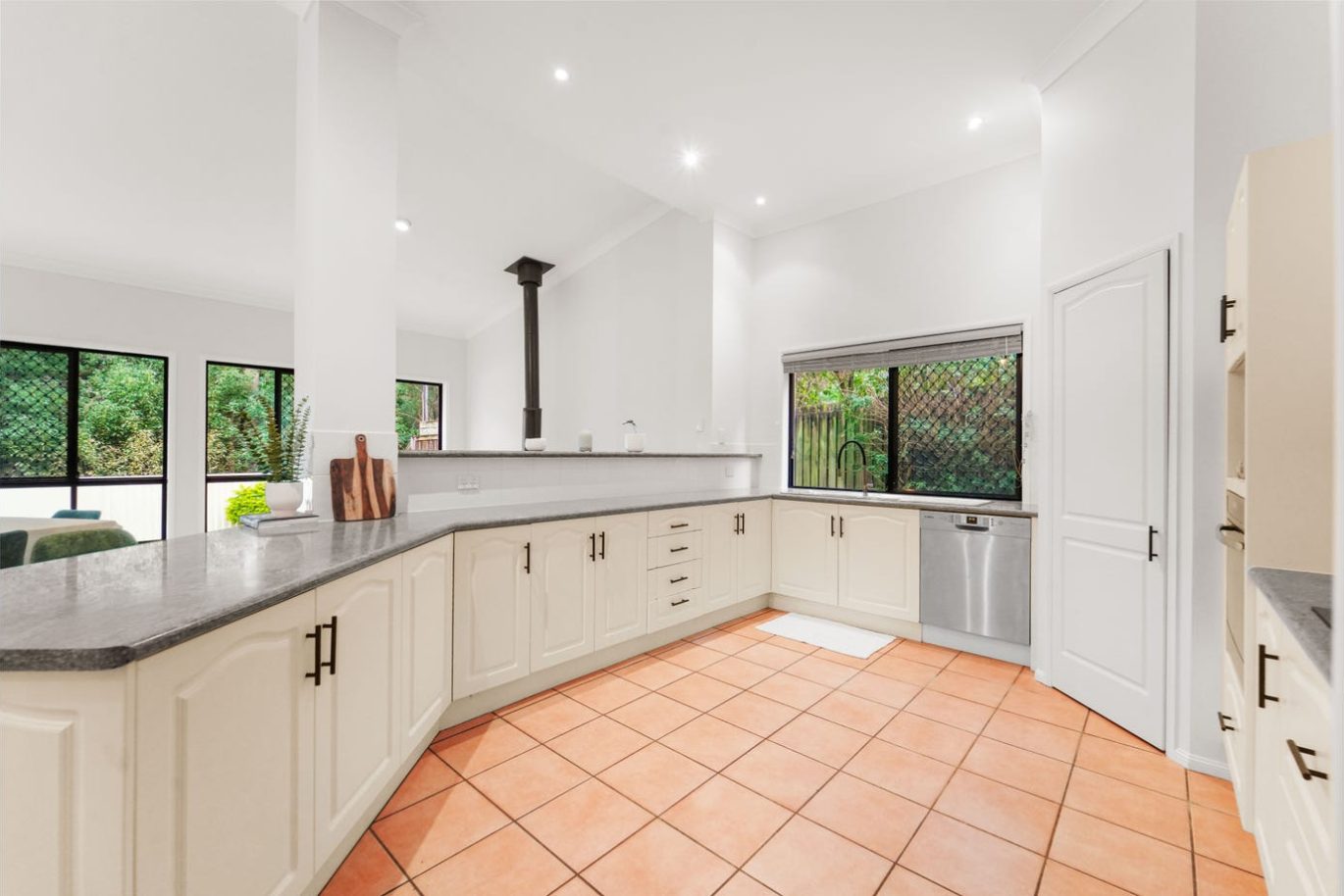 152 Voyager Circuit, Bridgeman Downs F13