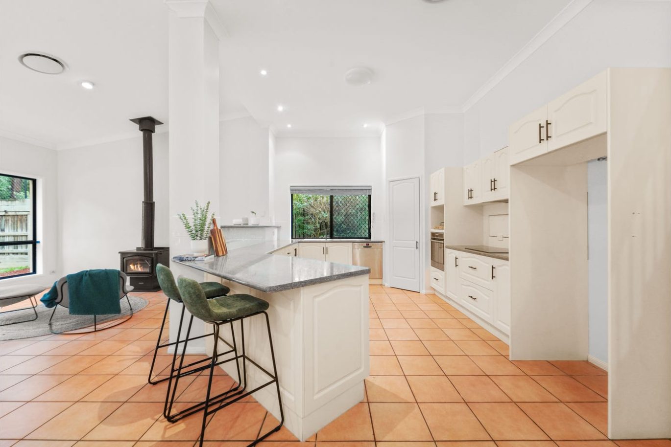 152 Voyager Circuit, Bridgeman Downs F14