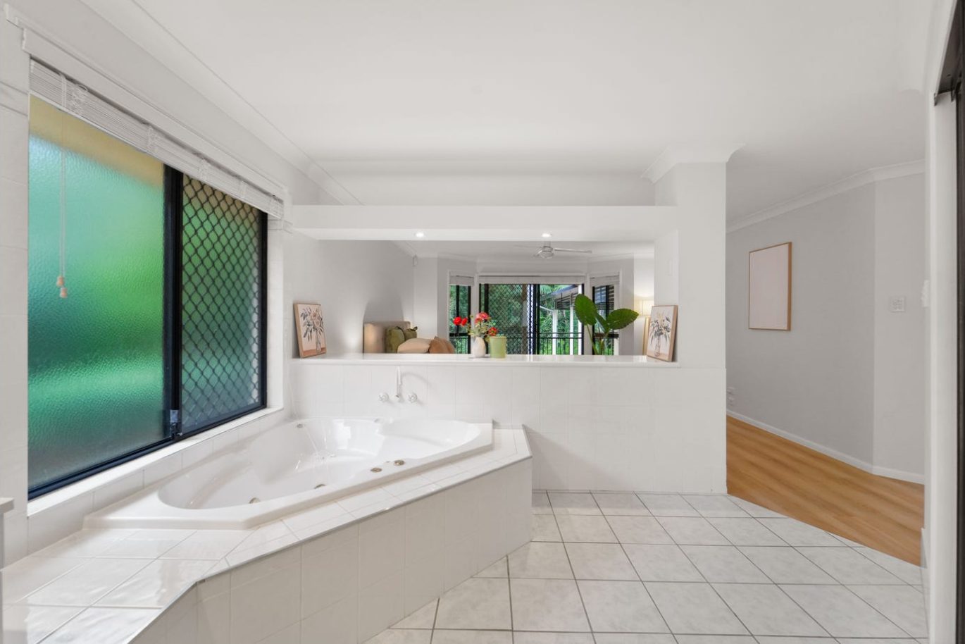 152 Voyager Circuit, Bridgeman Downs F4